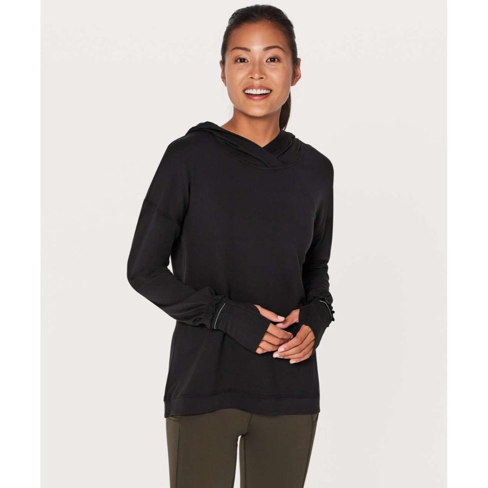 Lululemon 2 4 Small Black Extra Mile Pullover Hoodie Thumb Holes Shirt Pleated - Picture 1 of 11